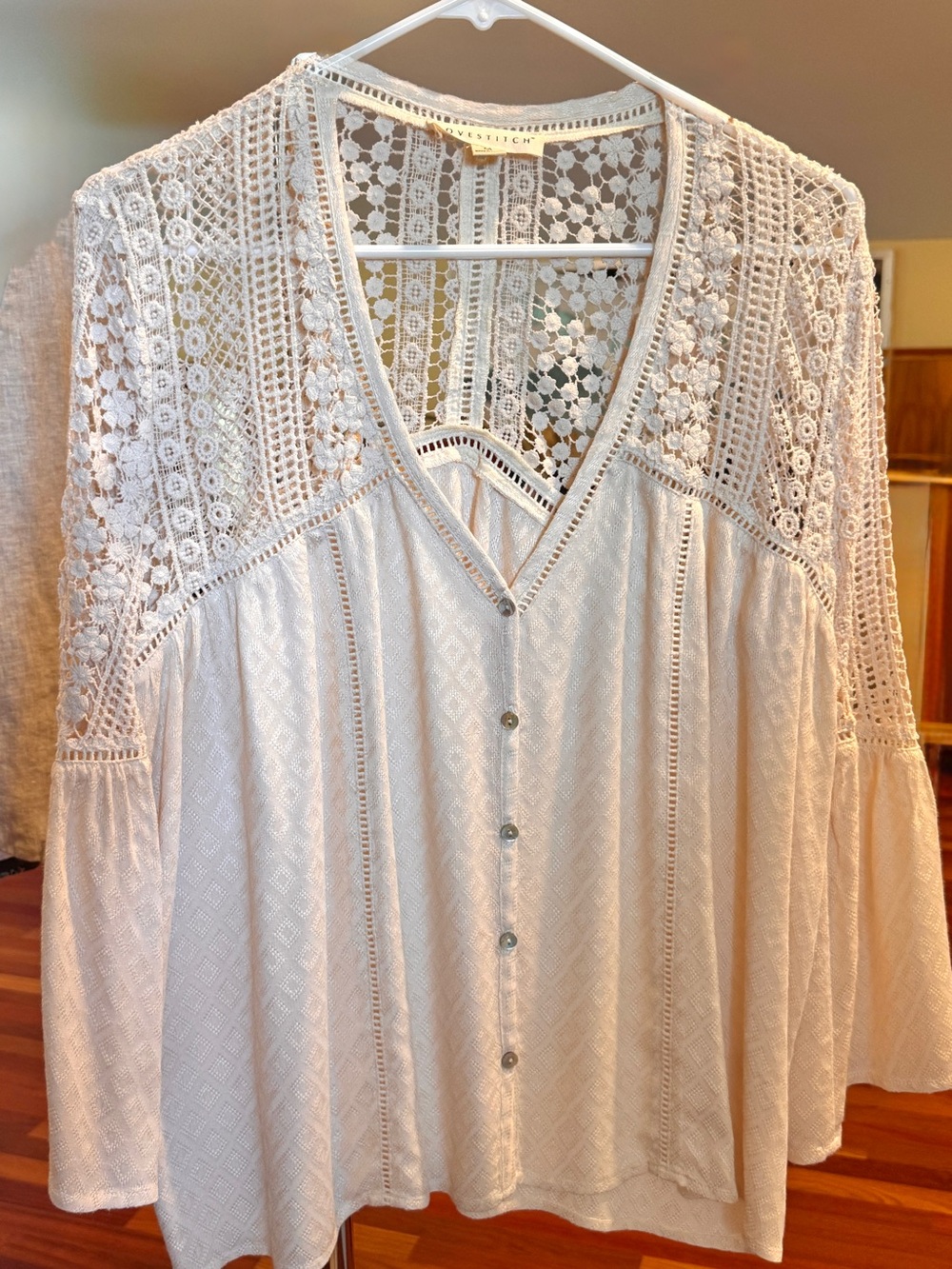 Love Stitch crochet lace top- Size M